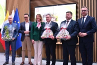 Spotkanie wielkanocne w Świętokrzyskim Urzędzie Wojewódzkim, rozmiar: 204 KB