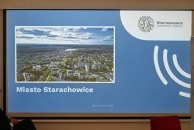 Samorządowcy Związku Miast i Gmin Regionu Świętokrzyskiego na szkoleniu  w Starachowicach, rozmiar: 134 KB